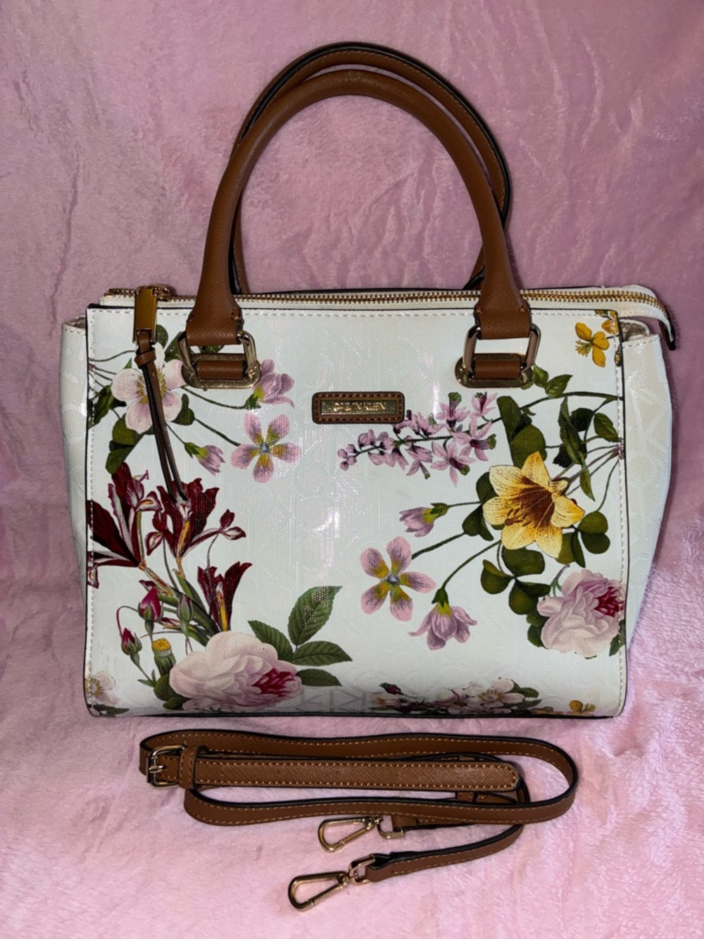 EUC! Beautiful Calvin Klein Monogram Floral Satchel/Crossbody w/Brown Strap